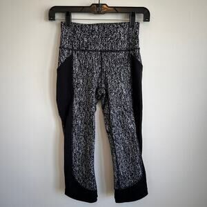 Lululemon Fit Physique Crop Legging Jaquard Mesh Luon Side Pocket 4